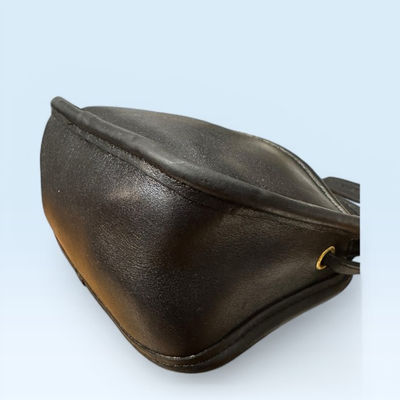 Coach Vintage 1995 Hadley Crossbody - Picture 3 of 11